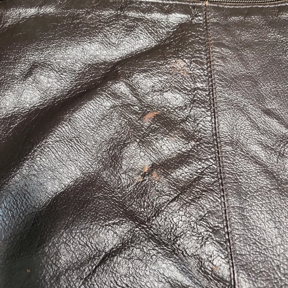 Wilsons Leather M Julian Y2K Distressed Messenger Bag Texas Longhorn Skull